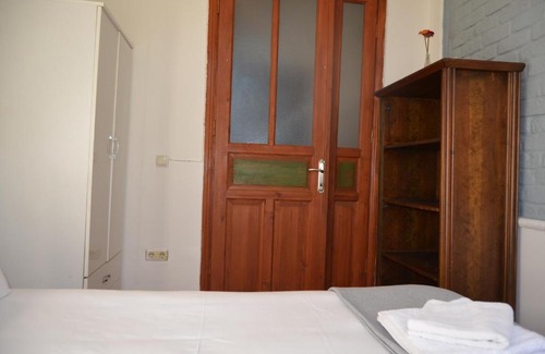 Taksim Apartment | Spacious apartment Ö-3 with two bedrooms near Taksim
