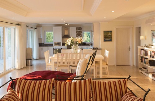 Islamlar Villa | Traditional Villa Private & not overlooked; Heated Pool and Stunning views