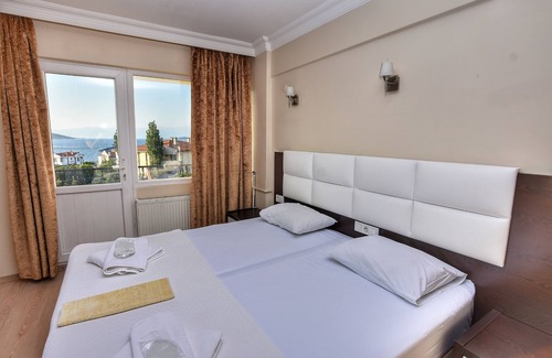 Ayvalik Hotel | Uzunhan Hotel