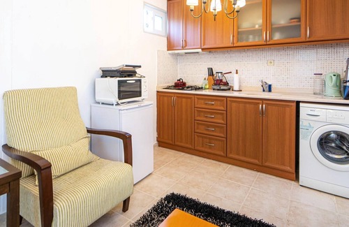 Koycegiz Apartment | Vacation Flat w Garden Patio BBQ in Mugla