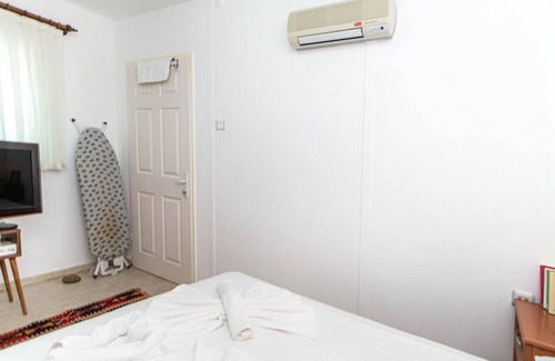Koycegiz Apartment | Vacation Flat w Garden Patio BBQ in Mugla