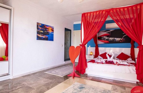 Islamlar Villa | Villa with Pool, Jacuzzi and Sea View in Kas
