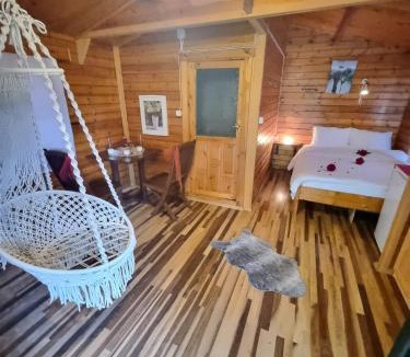 Silivri Bed & Breakfast | Çakıl Restoran ve Bungolov