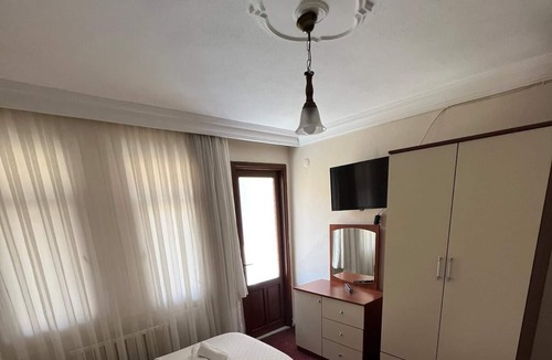 Altinoluk Hotel | çam cahithan hotel
