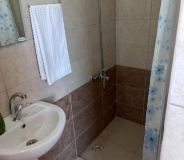 Ayvalik House | Çamlaraltıpansiyon
