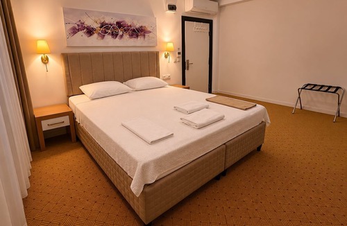 Marmara Ereglisi Hotel | çayır otel