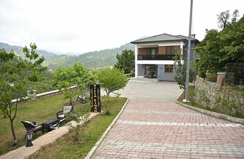 Bolaman Villa | ÇİFTLİKTE KONAKLAMA VİLLA SAKLI BAHÇE