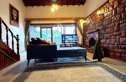Kumburgaz Villa | ŞÖMİNELİ VE DENİZE ÇOK YAKIN KONUMDA HUZURLU MÜSTAKİL VİLLA