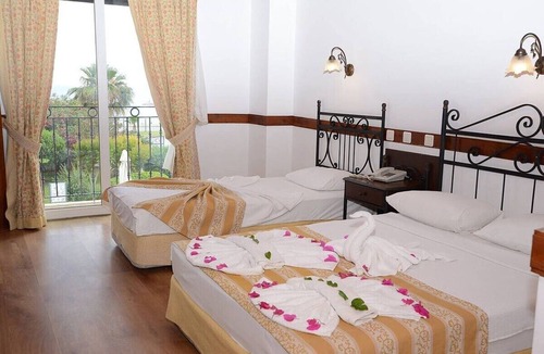 Tosmur Belediyesi Hotel | Şevki Bey Hotel