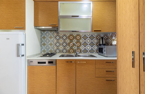 Liman Mahallesi Apartment | 1-Bedroom Studio Apartment in peaceful Antalya with AC, fitness room