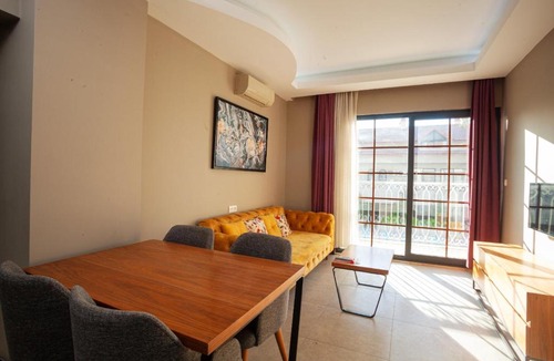 Fethiye Apartment | 1 Room, Luxury shared pool apartment
