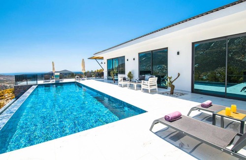 Kalkan House | 130 m² House ∙ 3 bedrooms ∙ 6 guests