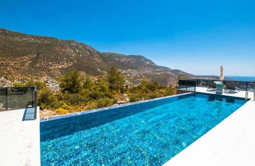 Kalkan House | 130 m² House ∙ 3 bedrooms ∙ 6 guests