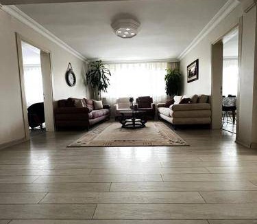 Tarabya Mahallesi Apartment | 135 m² Apartment ∙ 2 bedrooms ∙ 7 guests