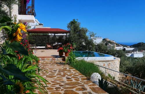 Kalkan House | 150 m² House ∙ 2 bedrooms ∙ 4 guests