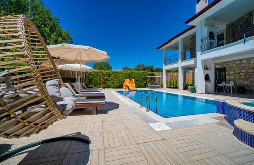 Fethiye Villa | 150 m² Villa ∙ 4 bedrooms ∙ 8 guests