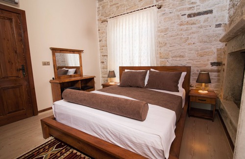 Yenifoca Hotel | 1922 Hotel