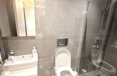 Arnavutkoy Apartment | 2-bedroom apartment 10 Mina to İstanbul Airport with AC in vibrant İstanbul