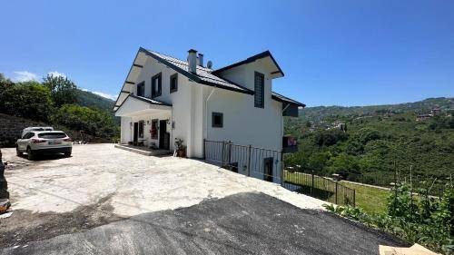 Trabzon Villa | 210 m² Villa ∙ 4 bedrooms ∙ 12 guests