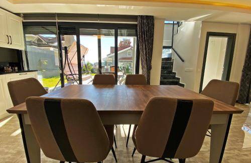 Gocek Villa | 215 m² Villa ∙ 4 bedrooms ∙ 11 guests