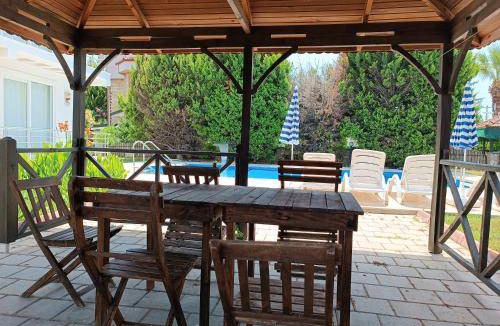 Ciftlik Villa | 242 m² Villa ∙ 4 bedrooms ∙ 9 guests