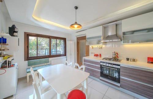Icmeler Villa | 250 m² Villa ∙ 5 bedrooms ∙ 10 guests