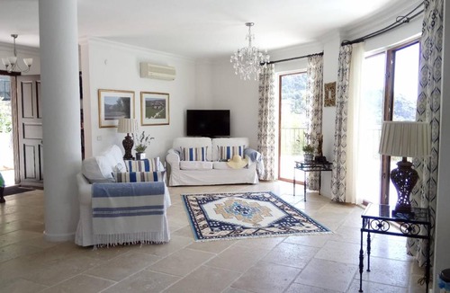 Kalkan House | 260 m² House ∙ 5 bedrooms ∙ 10 guests