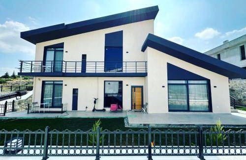Foca Bed & Breakfast | 29 m² Bed and breakfast ∙ 5 guests