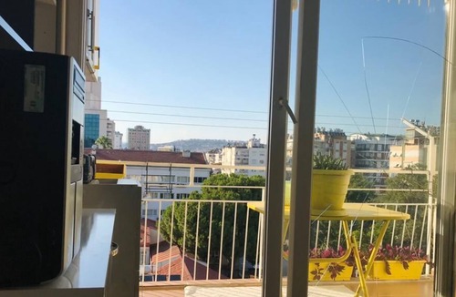 Antalya City Centre Apartment | 3+1 FAMİLY APARTMENT 6 PEOPLE ROOMS WİTH BALCONY