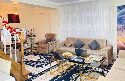 Beylikduzu Apartment | 3+1 lovely apartment with pool