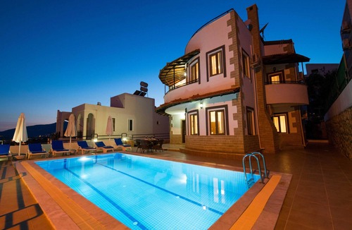 Kalkan Villa | 4 Bedroom (All rooms ensuite)Villa with private pool - Entire villa refurbished