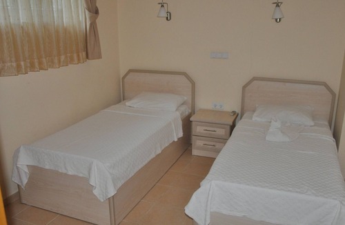 Hisaronu Villa | 5 bedroom 5 bathroom villa sleeps 12 With private swimming pool