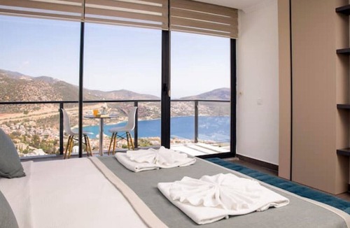 Kepez Villa | 5 Bedroom Luxury Kalkan Villa with Heated Infinity Pool & Fantastic Sea Views
