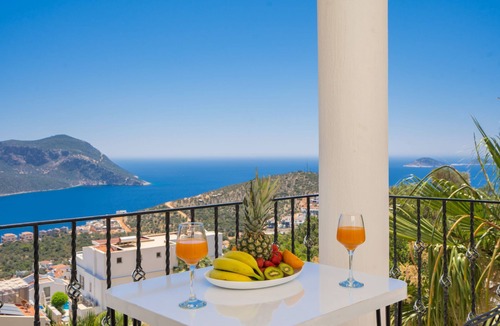 Kalkan Villa | a beautiful 3-bedroom villa with breathtaking sea views