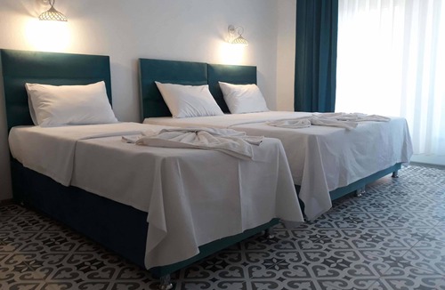 Gokceada Hotel | ADA KEKİĞİ PANSİYON