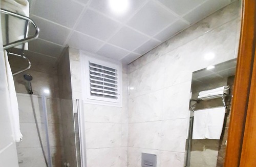 Eski Lara House | Affordable & Clean & Quiet - You'll feel at home