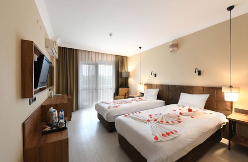 Altıeylul Hotel | Agiros Thermal Resort Spa Hotel