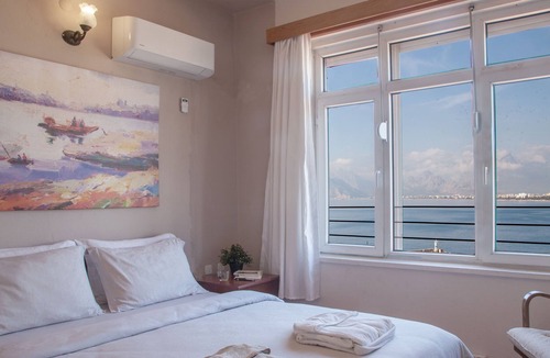 Kaleici House | Aheste Simple Sea View Flat in Lovely Old Town