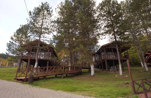 Mengen Ski Chalet | AKMAN ORMAN ÇİFTLİĞİ