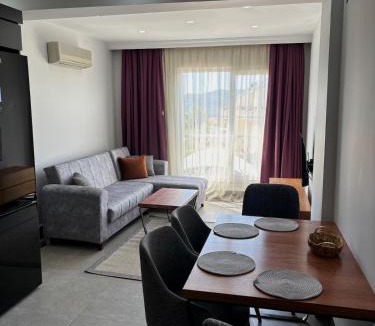 Oludeniz Apartment | Apartment wıth jacuzzı and pool 10 mınutes from the DeadSea