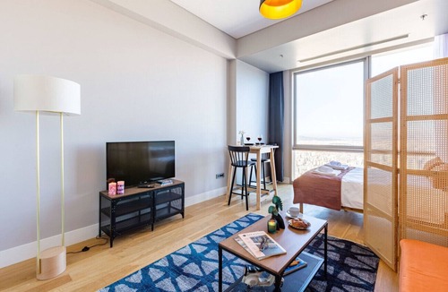 Atasehir Apartment | Atasehir Studio, Expansive Cityscape View
