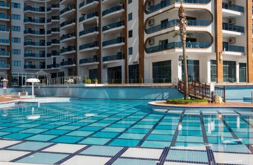 Kocasinan Apartment | Azura Alanya 2 bedroom apartment pool view
