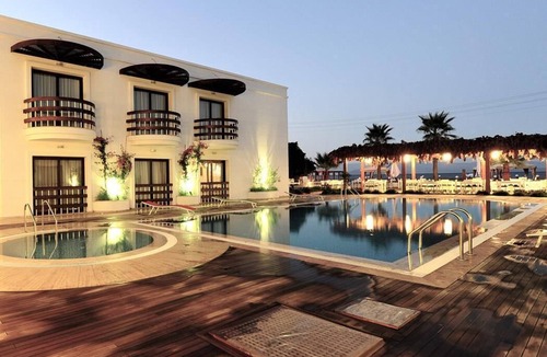 Golturkbuku Hotel | Beyaz Suite Hotel