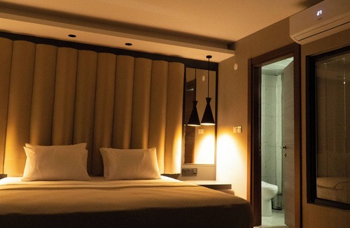 Kesan Hotel | Bloom Suite