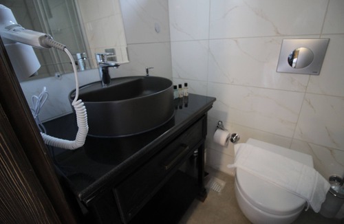 Bozcaada Hotel | Bozcaada Defne Bag Evi
