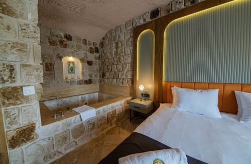 Urgup Hotel | Cappadocia Hobbit House