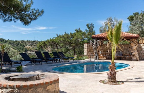 Seferihisar Villa | Captivating House with Private Pool Surrounded by Olive Grove in Seferihisar
