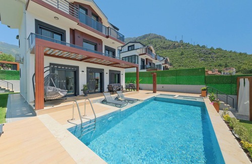 Oludeniz Villa | Casa Lykia - with pool & sea nearby in Fethiye/Öüdeniz