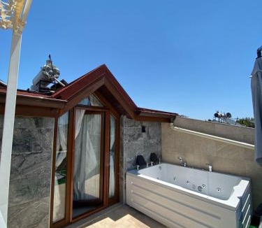 Kaleici Hotel | Castle Old Town Hotel