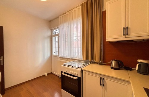 Sisli Apartment | Central 3BR Near Metro and Cevahir